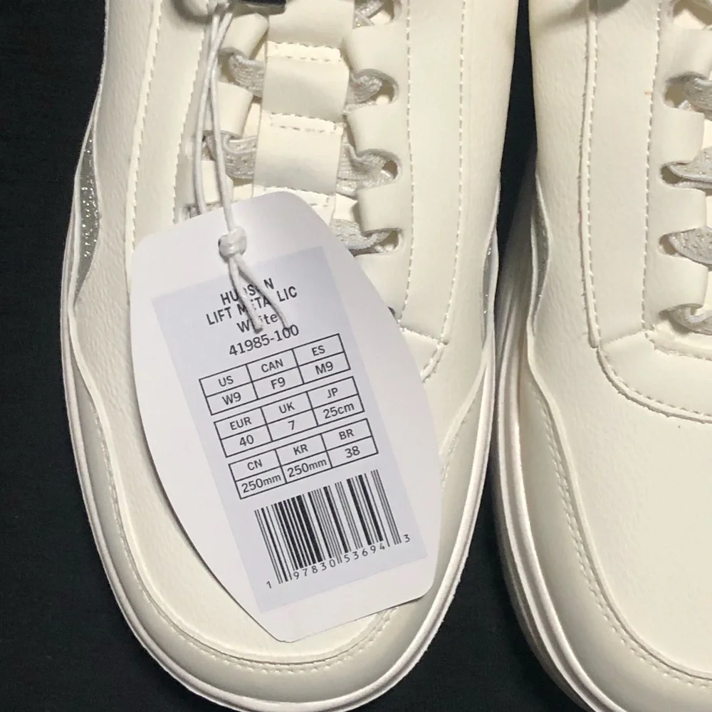 Hey Dude Women's Hudson Lift Metallic Sneakers, Size 9, White, 41985-100